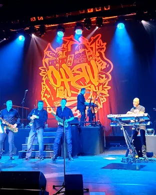 UB40 Edmonton